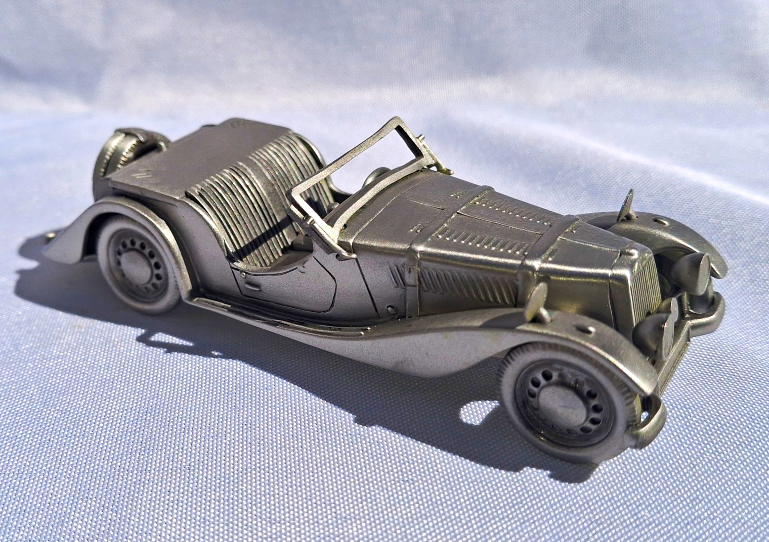 The Danbury Mint Pewter 1953 Morgan Plus Four Roadster Original packaging 