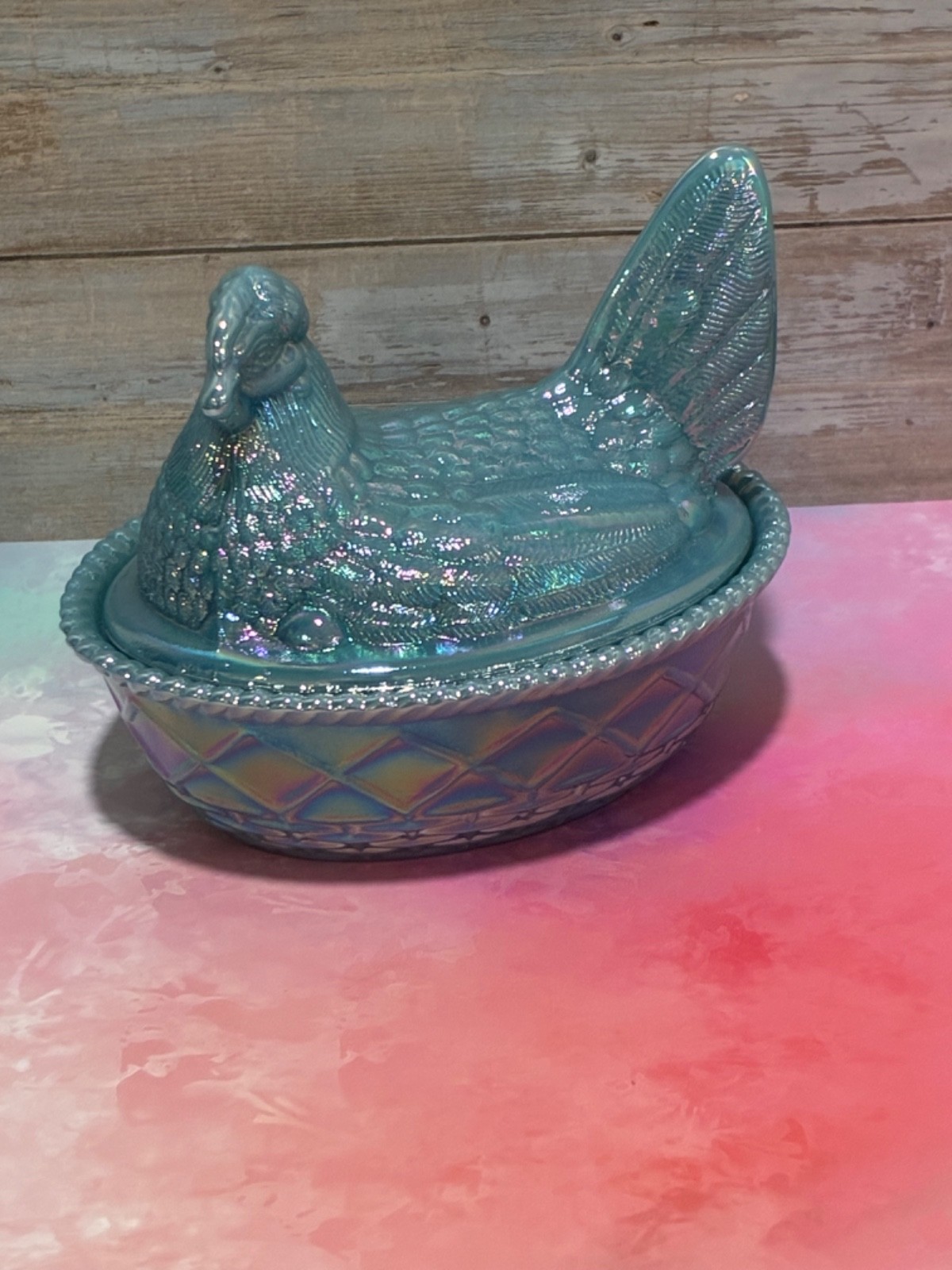 Westmoreland By Rosso Georgia Blue Carnival Glass Hen on Woven Nest NEW Westmoreland By Rosso Georgia Blue Carnival Glass Hen on Woven Nest NEW