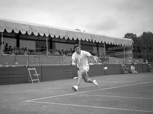 Stanley Matthews in action against Jamaica\'s DAR Russell 1966 Old Photo