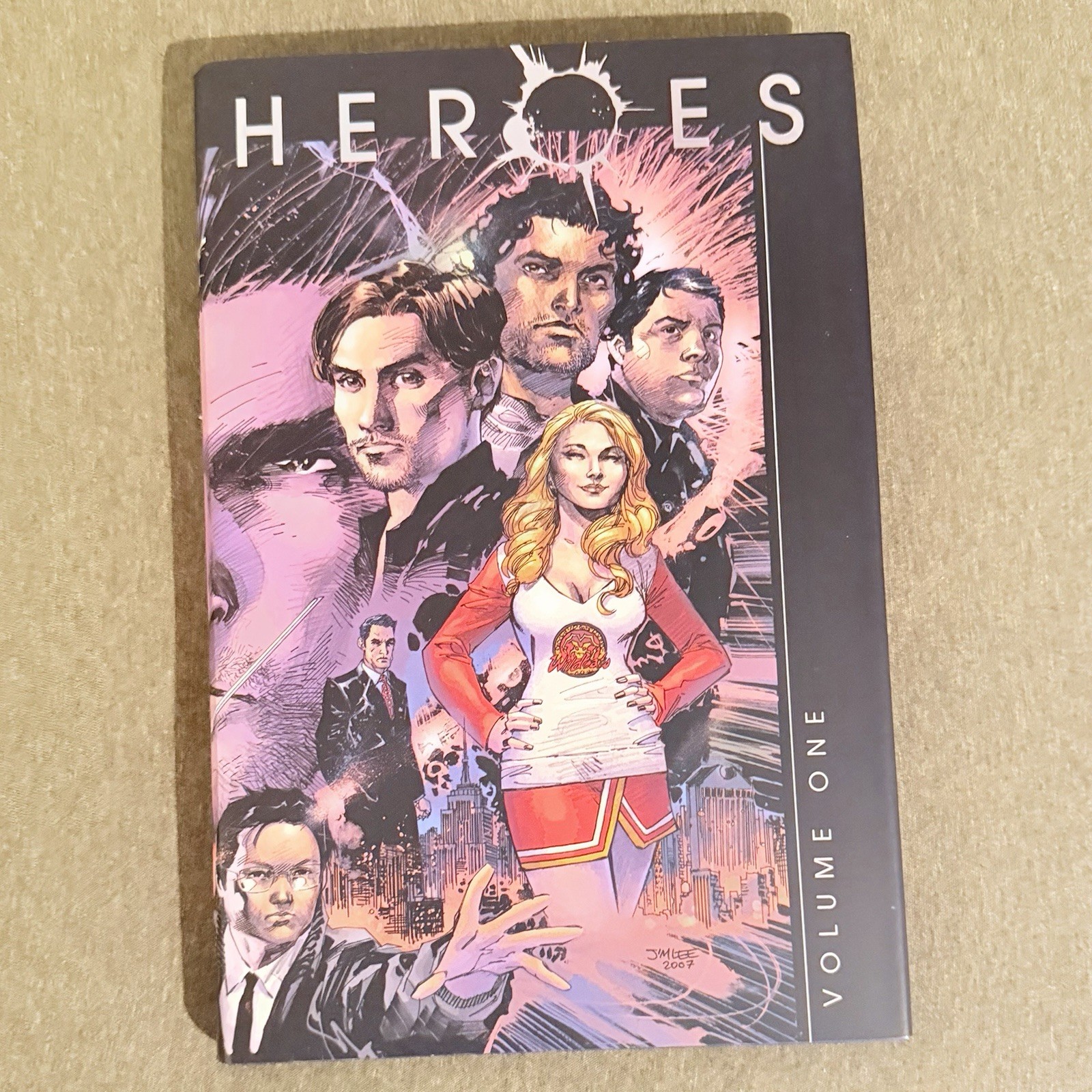 Heroes Volume 1 Hardcover DC Comics NBC Jim Lee