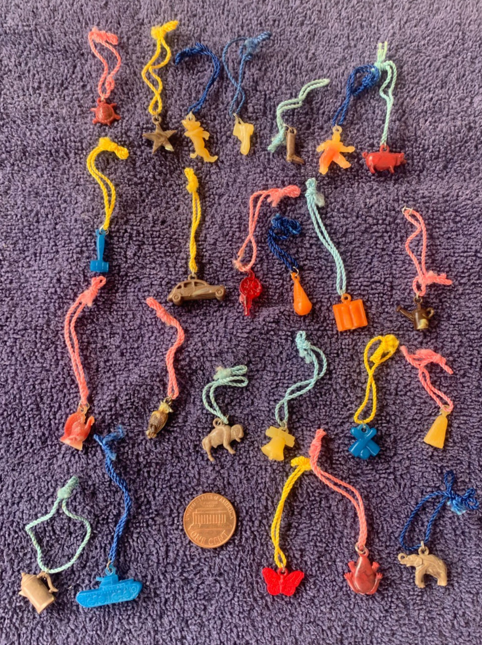 Vintage Celluloid Plastic Gumball Prize Charms Lot of 24 String Pulls 1930s 1940