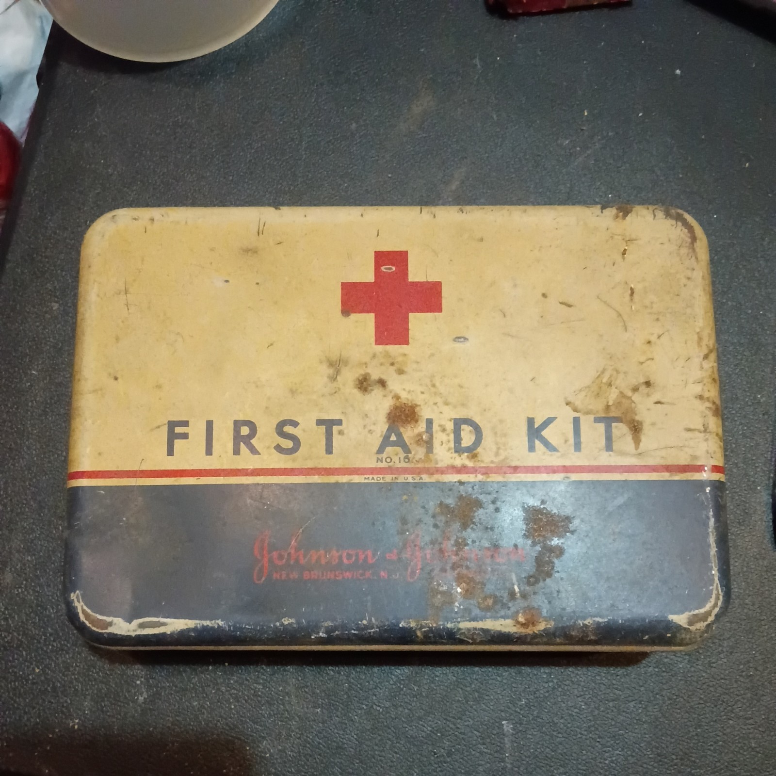 Vintage Johnson & Johnson First Aid Kit With Supplies. interesting Piece