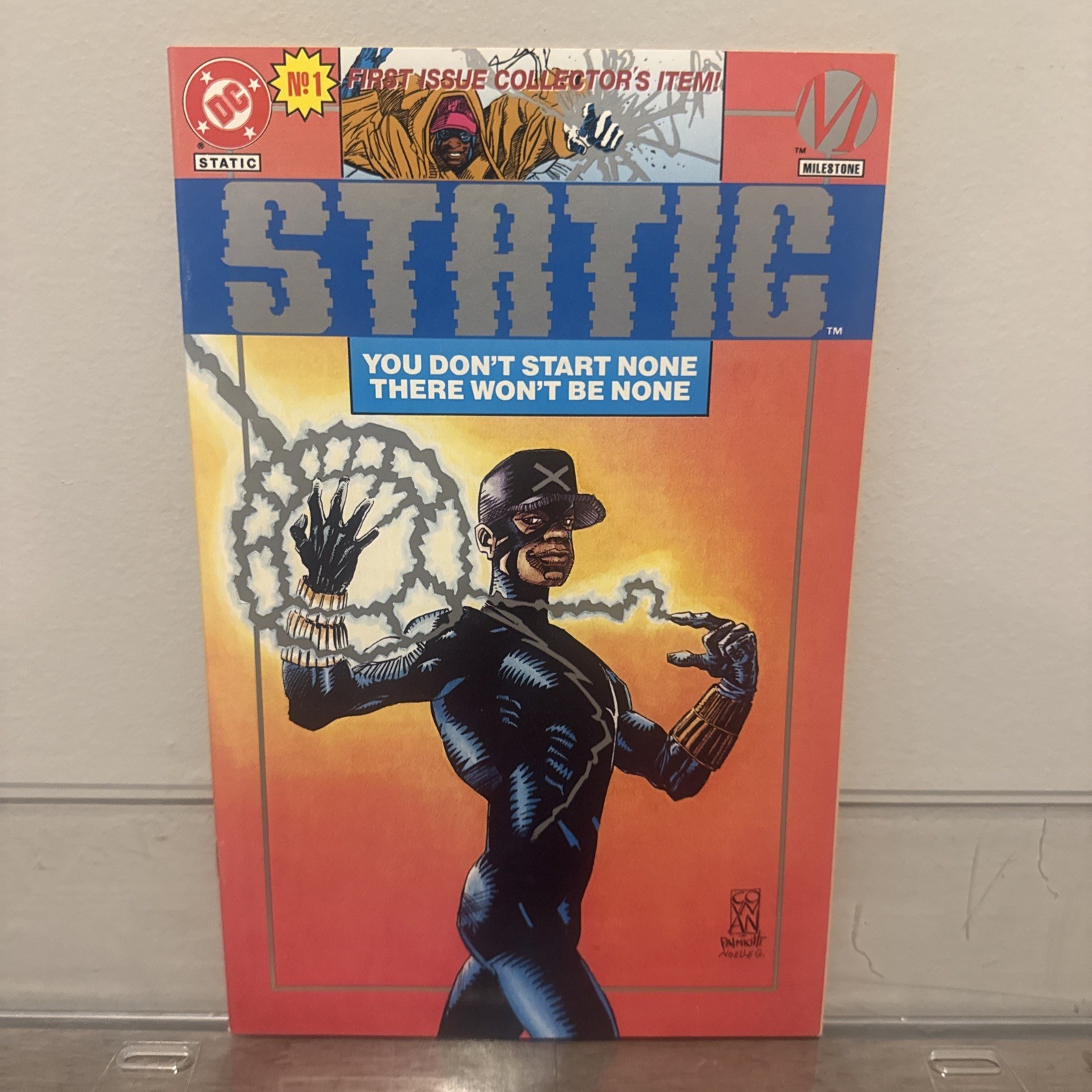 STATIC # 1 PLATINUM EDITION VARIANT (1993 DC Milestone) 1st Appearance NM Unread STATIC # 1 PLATINUM EDITION VARIANT (1993 DC Milestone) 1st Appearance NM Unread