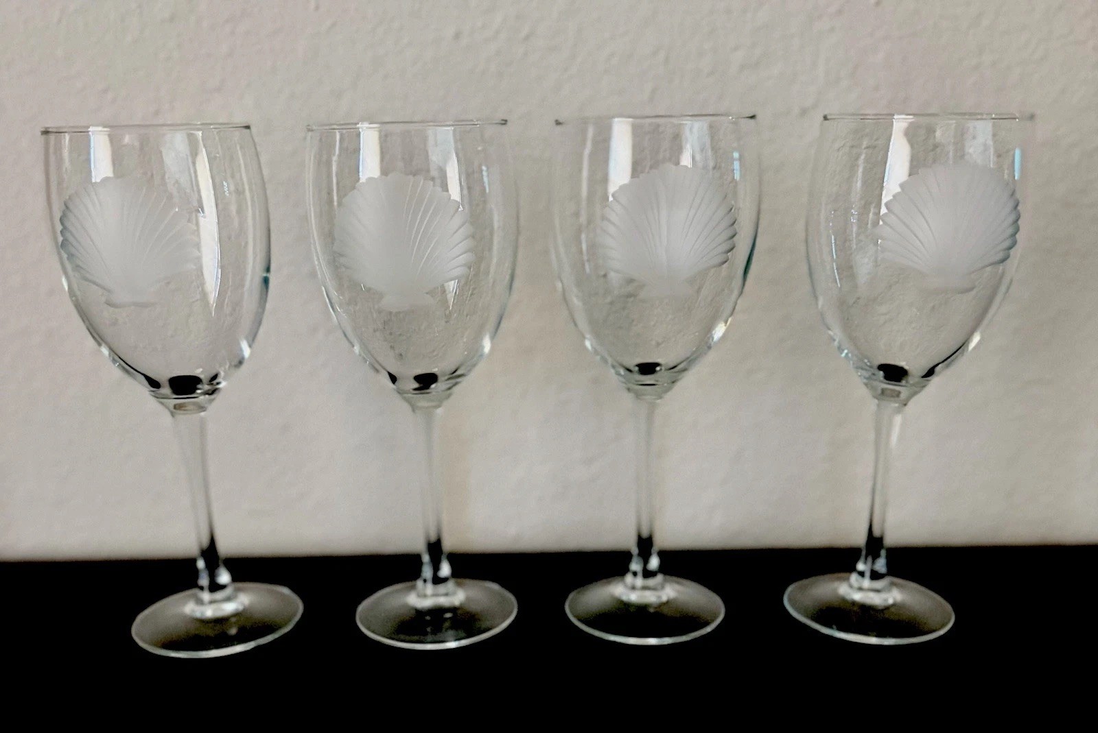Rolf Glass Etched Seashell 12oz White Wine Glasses Set of 4