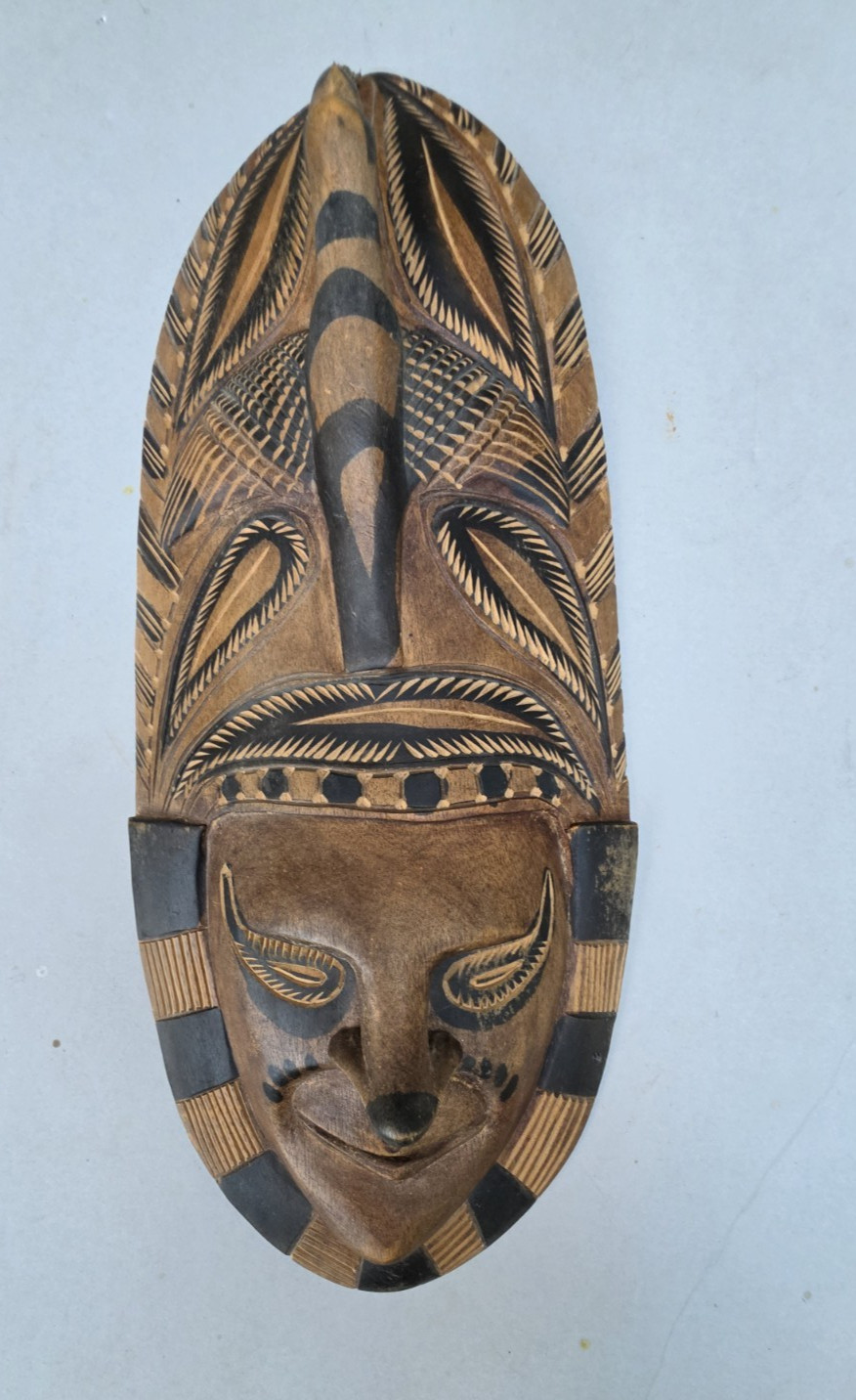 Sepik River Mask Hand Carved Wood Papua New Guinea Tribal  Primitive Art