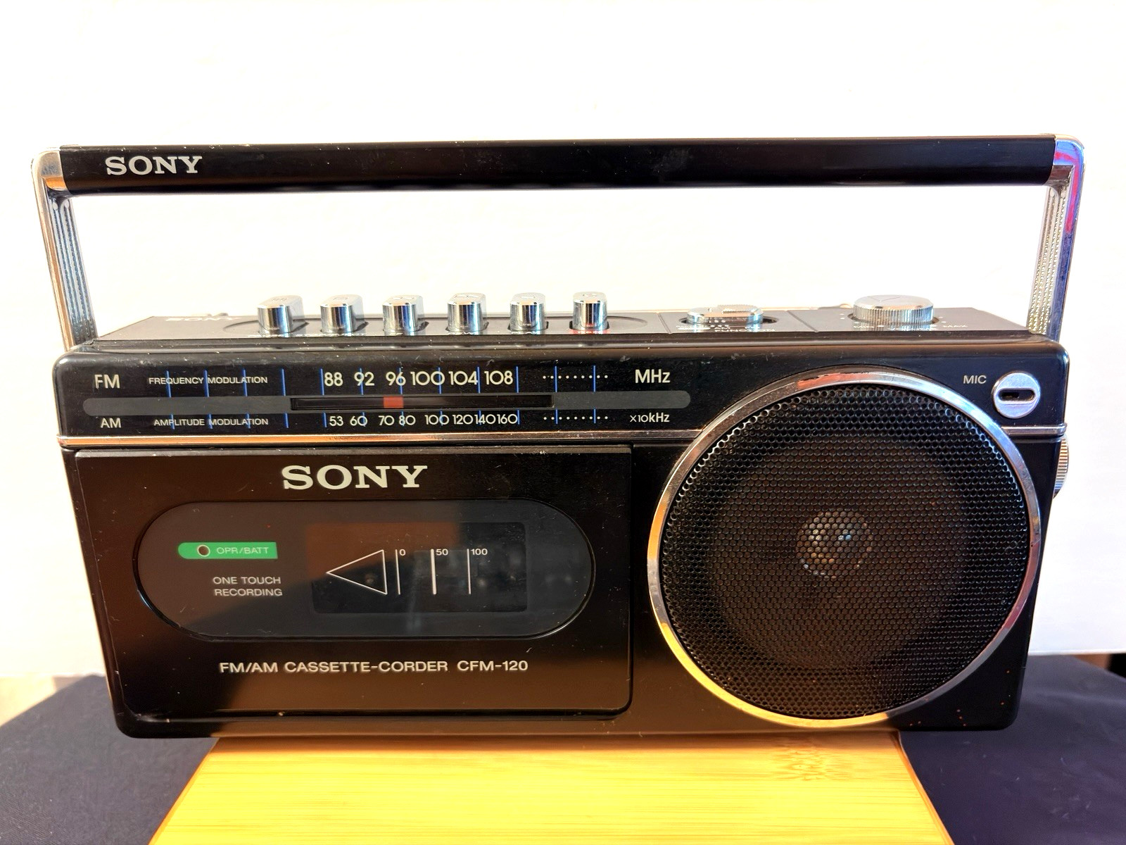 VINTAGE Sony CFM-120 Portable AM/FM Radio Cassette Player/Recorder EXCELLENT VINTAGE Sony CFM-120 Portable AM/FM Radio Cassette Player/Recorder EXCELLENT