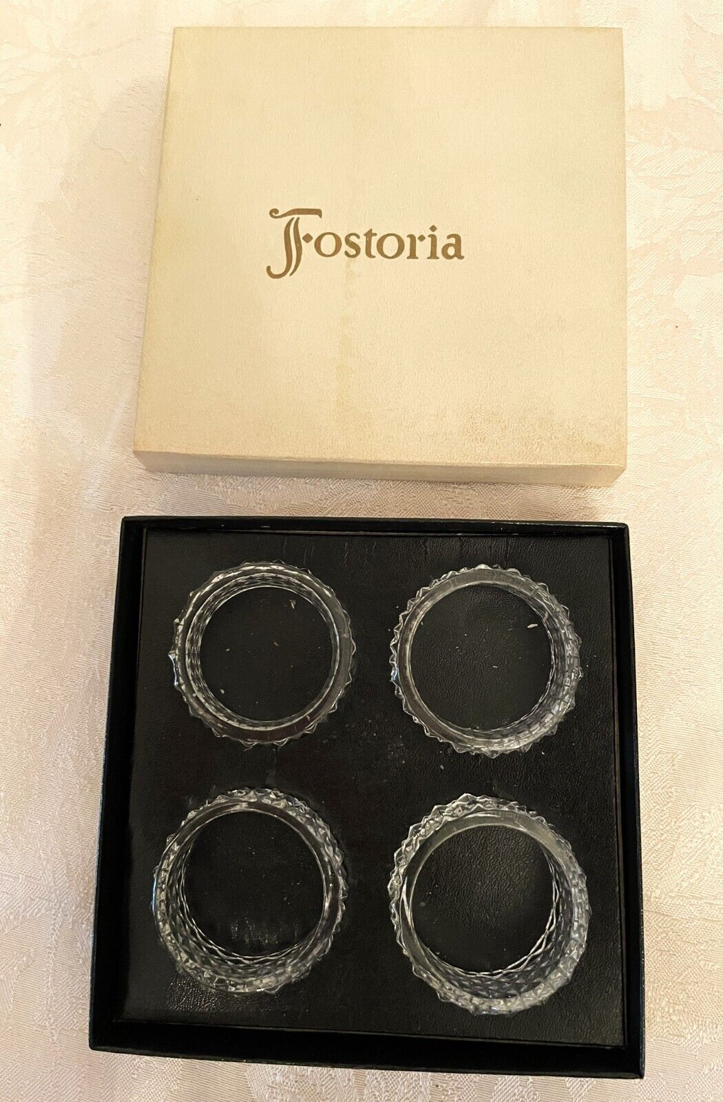 Set 4 Fostoria Heritage Diamond Pattern Glass Napkin Rings, Boxed