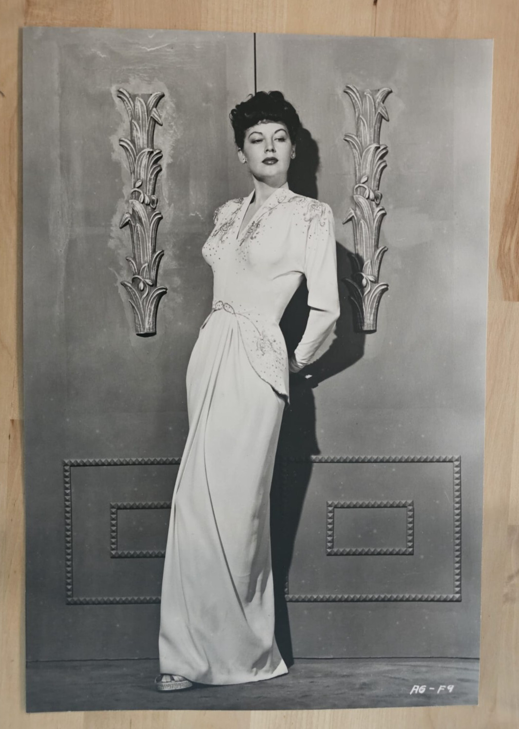 HOLLYWOOD AVA GARDNER STYLISH POSE 1940s STUNNING PORTRAIT DBW ORIG Photo XXL