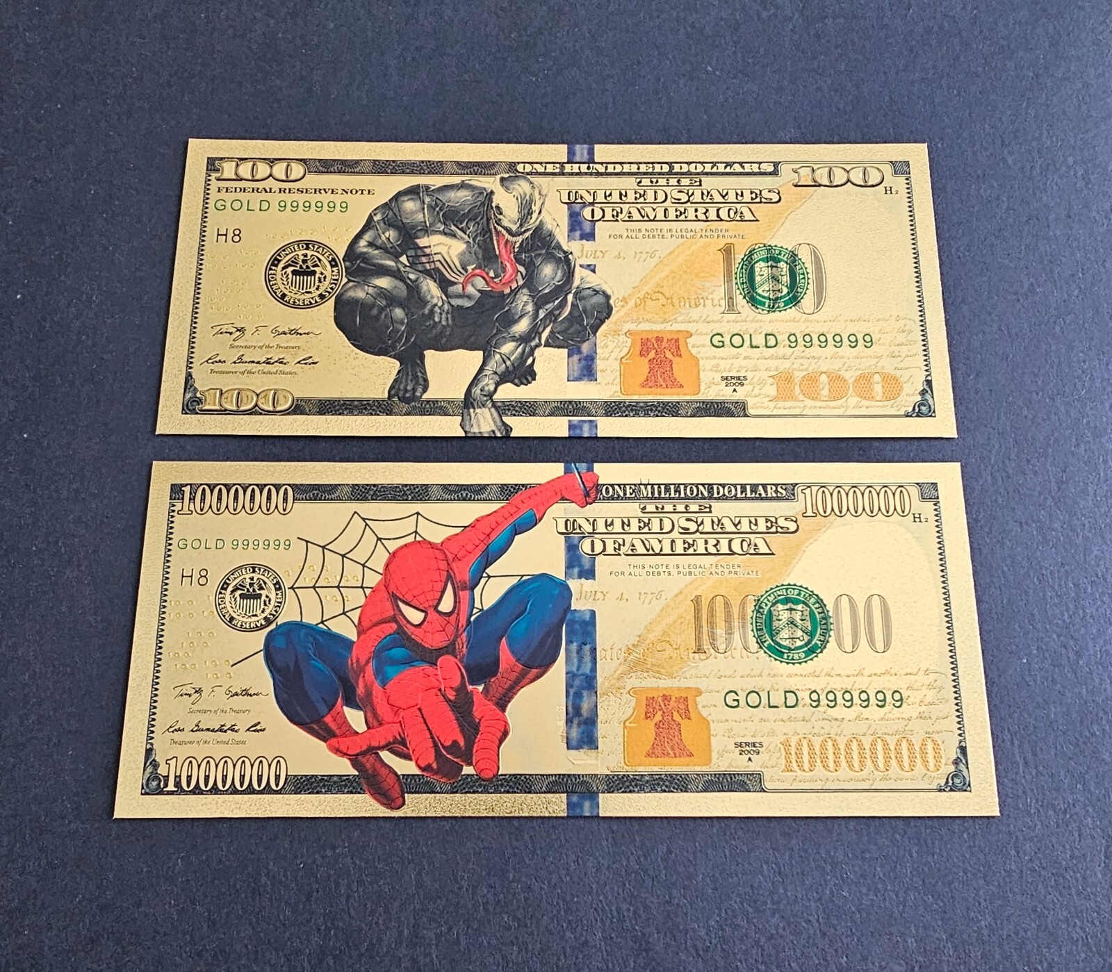 Spider-Man and Venom collectible mint