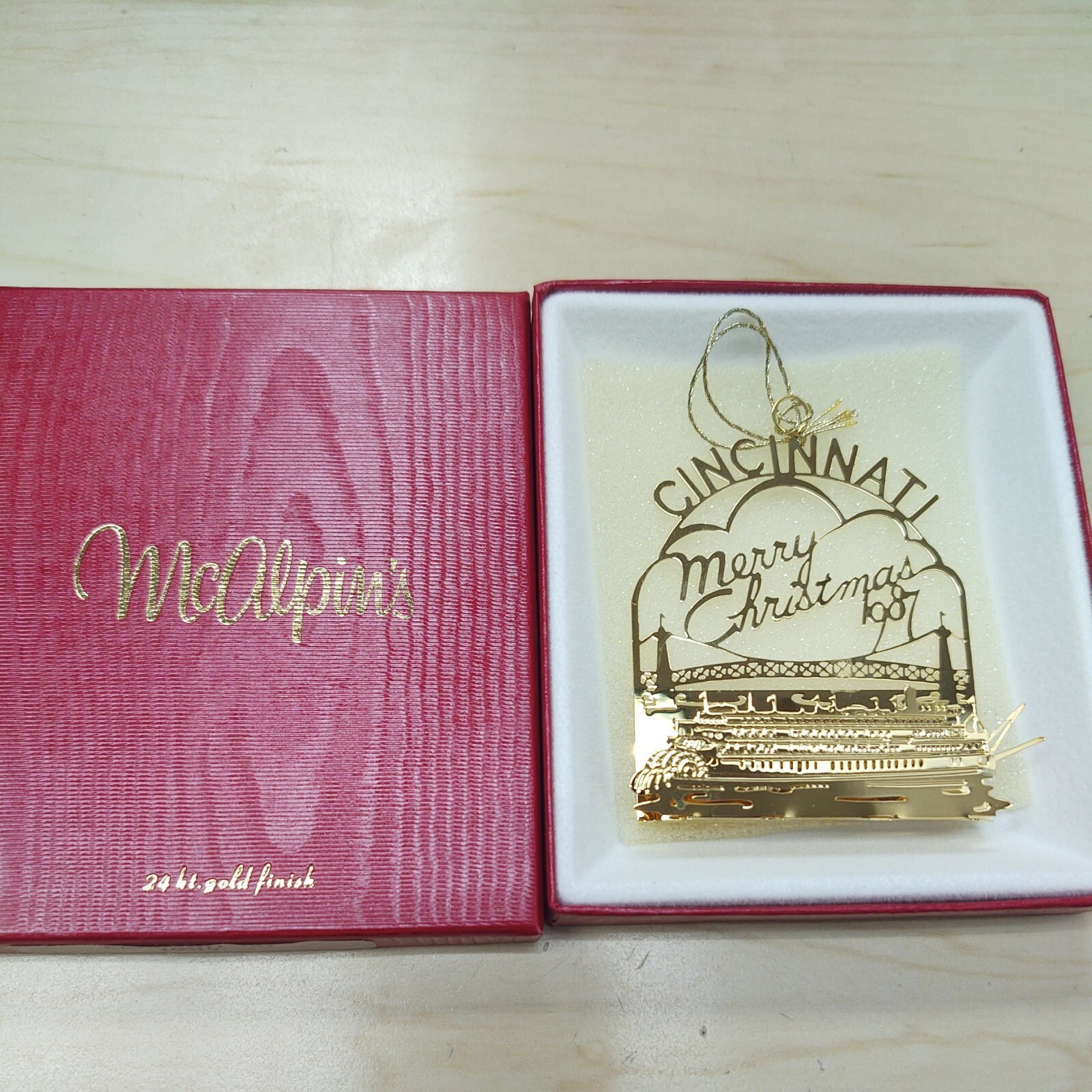 1987 McAlpin\'s Cincinnati Skyline & Riverboat 24k Gold Plated Ornament w/Box