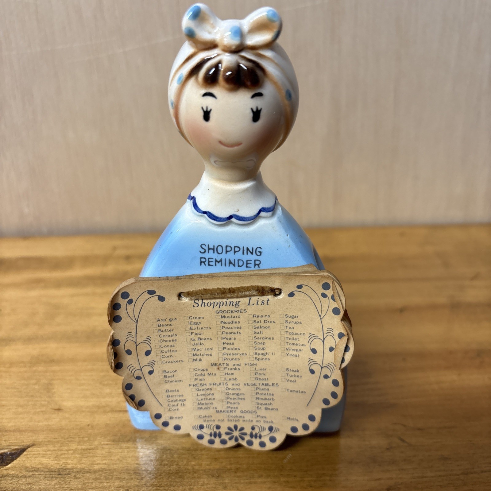 Rare 1966 Davar Ceramics MERRY MAID SHOPPING/RECIPE HOLDER~ORIGINAL SHOP LIST~