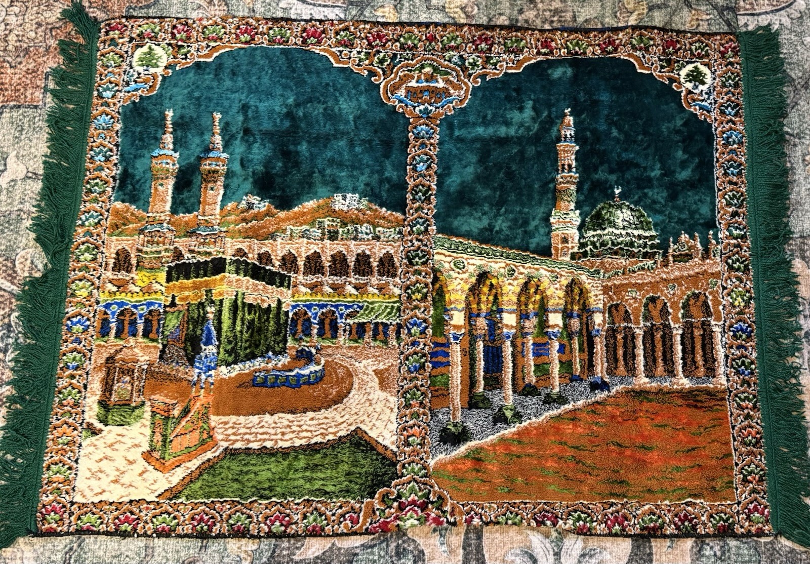 Islamic Mecca Medina Kaaba Green Velvet Tapestry Wall Hanging Prayer Rug Fringe