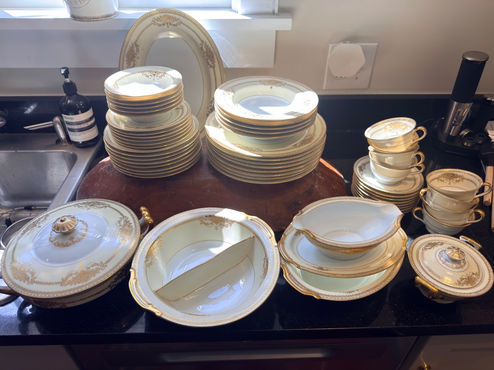 1940’s NORITAKE \'Cherita\' (“M\