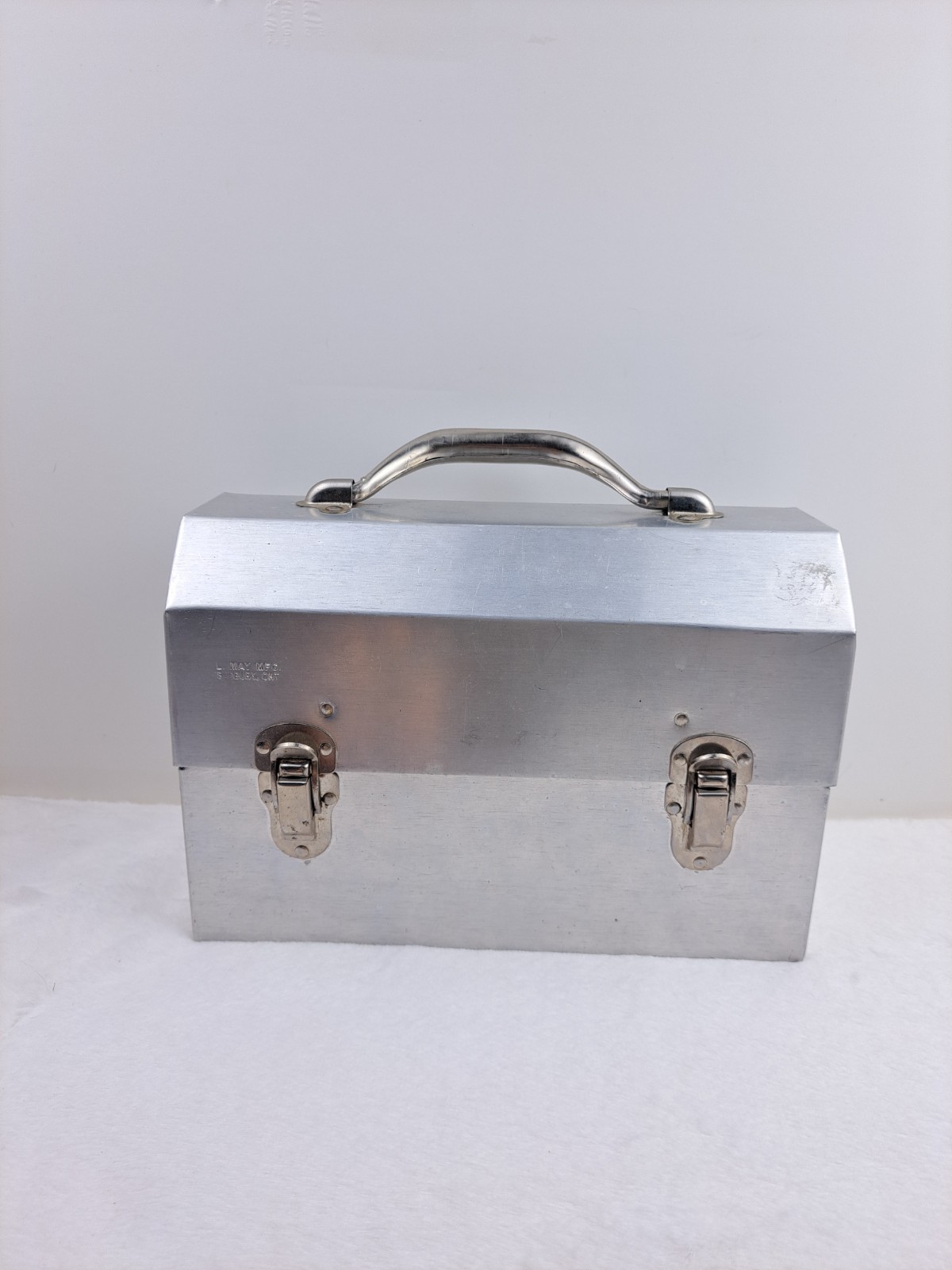 L May Mfg Sudbury Ontario Vintage Mid Century Aluminum Miners Lunchbox Pail Case