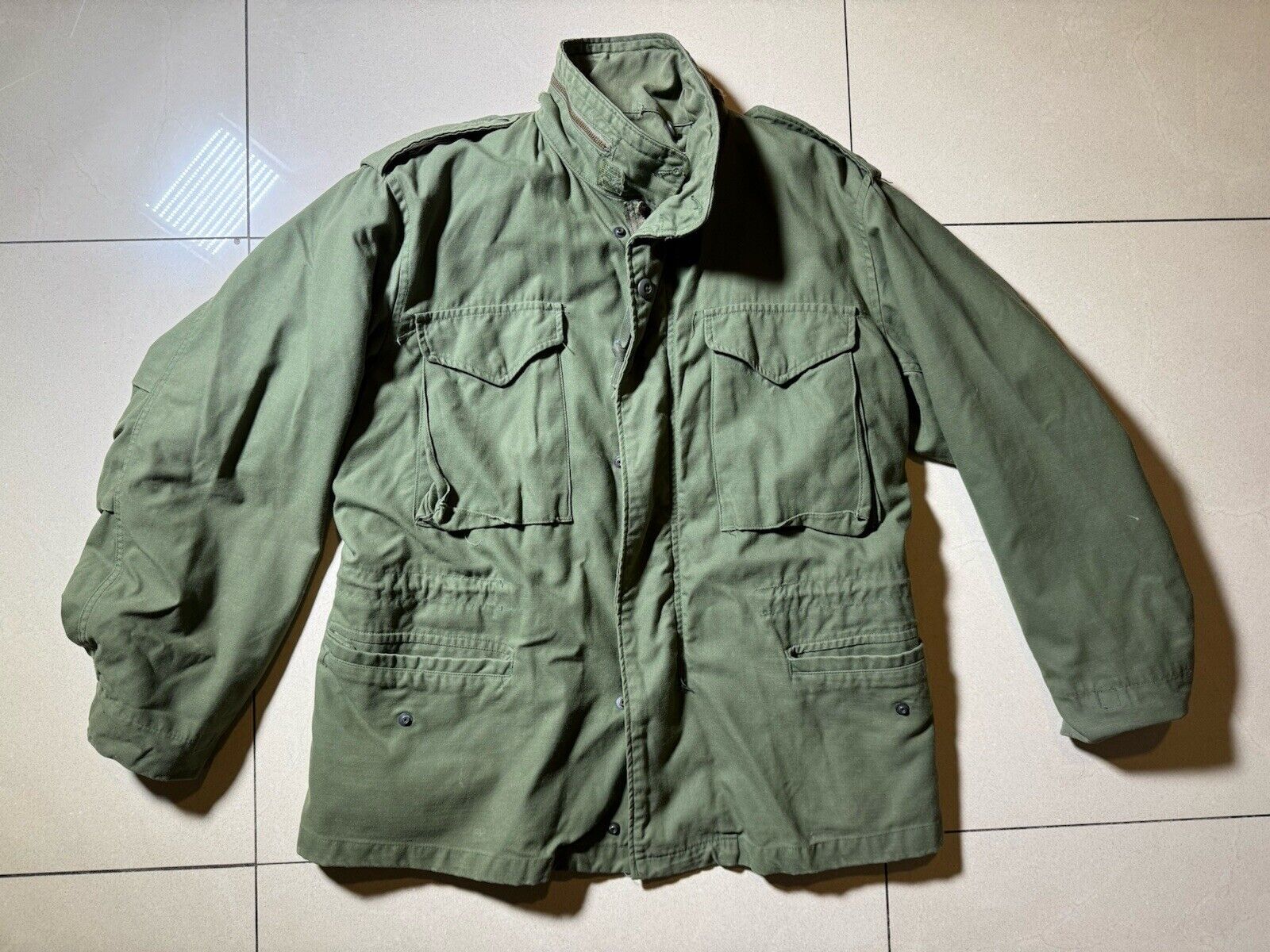 US Army M-65 Cold Weather Field Coat - Medium Short - OD Green -8415-00-782-2938