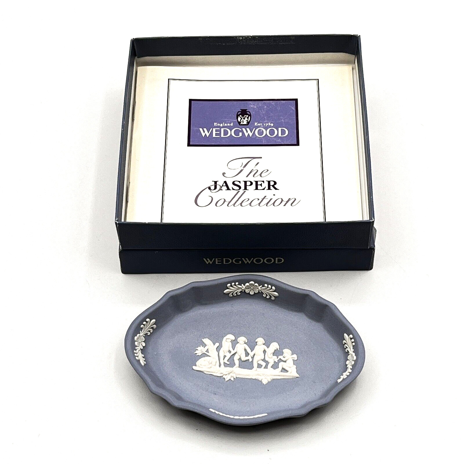 Wedgwood Blue Jasperware Cherubs Scalloped Oval Trinket Dish/Tray New