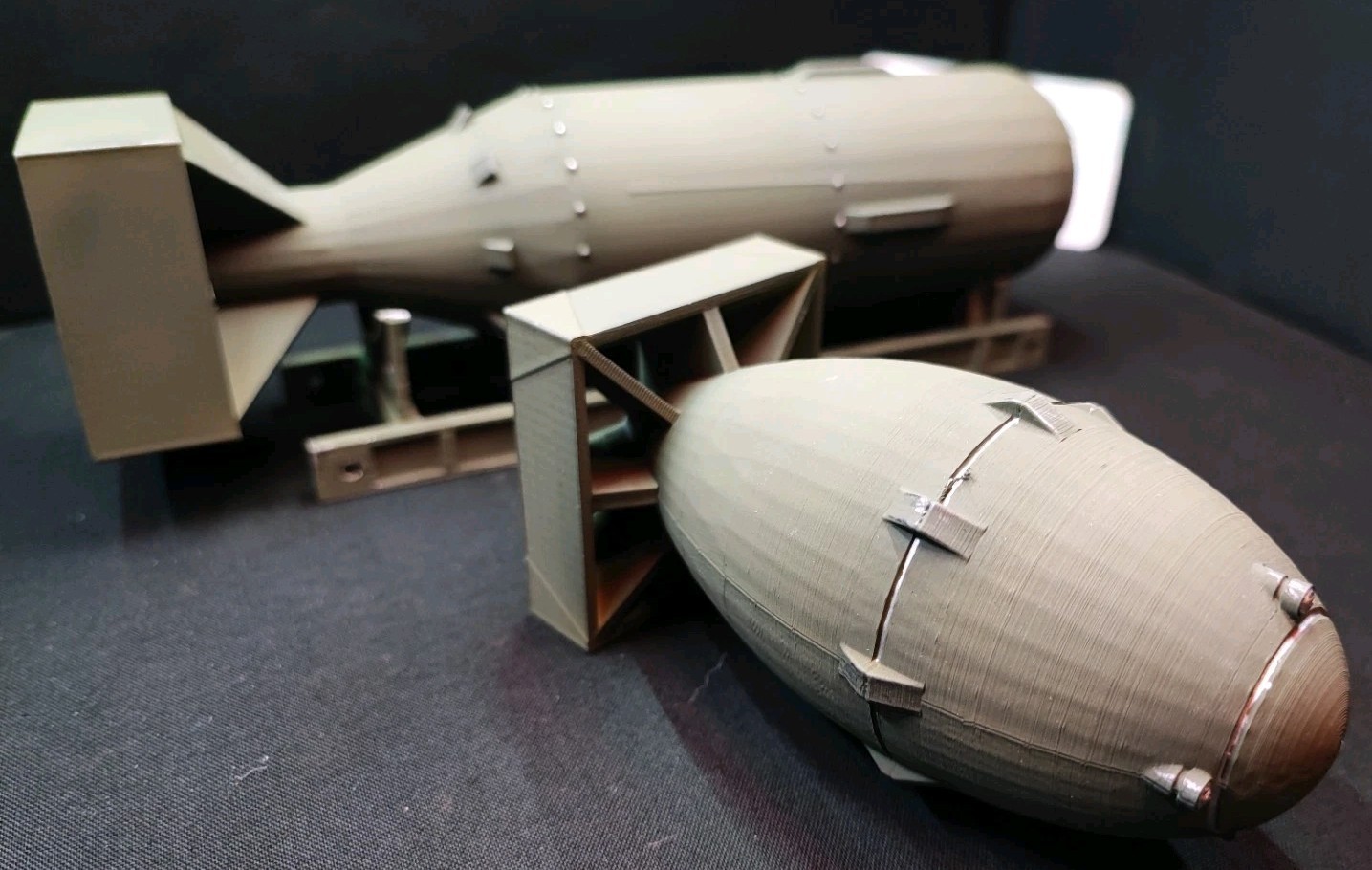 1/14 Scale WW2 Fat Man & Little Boy Atomic Bomb Model,3D Printed & Hand Painted