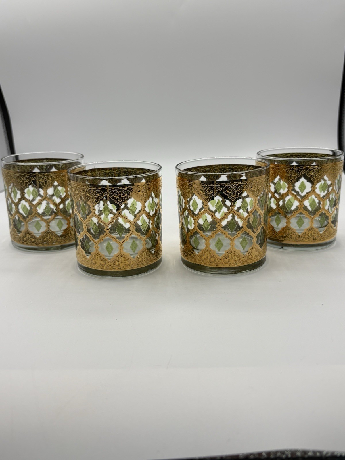 Vintage Set of 4 Alberto Culver Valencia 22KT Gold Old-Fashioned Glasses Vintage Set of 4 Alberto Culver Valencia 22KT Gold Old-Fashioned Glasses