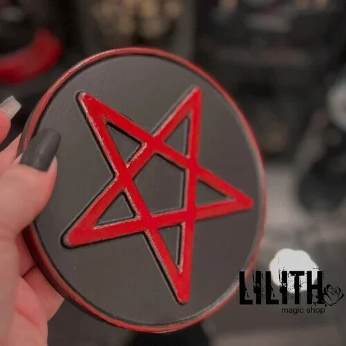 Black Magic Spirit Spells Satan Pentagram Red Star Wooden Altar Pentacle