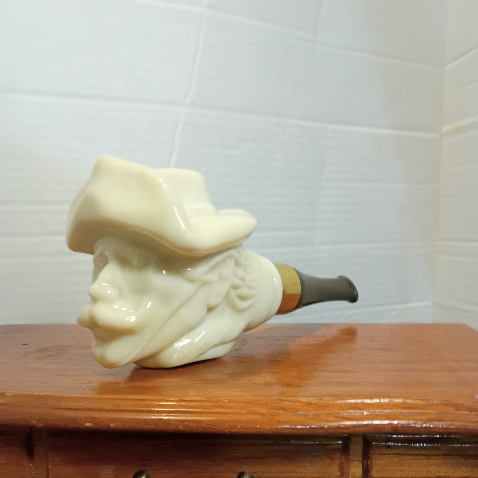Vintage Avon Pony Express Rider Pipe Wild Country Cologne 3 fl oz FULL Vintage Avon Pony Express Rider Pipe Wild Country Cologne 3 fl oz FULL