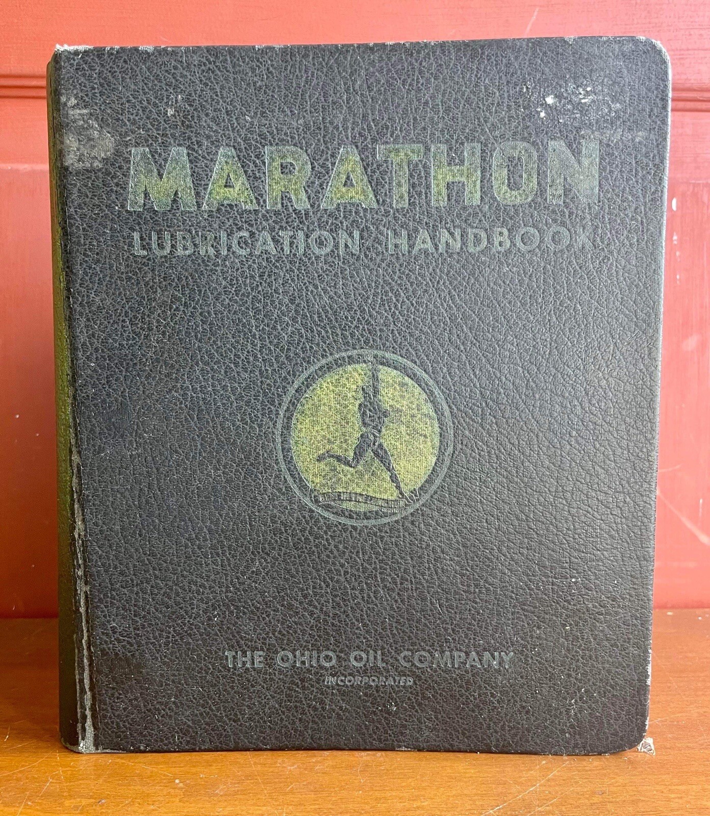 Vintage 1930s/40s MARATHON Lubricantion Motor Oil Mechanics Hand Book Binder