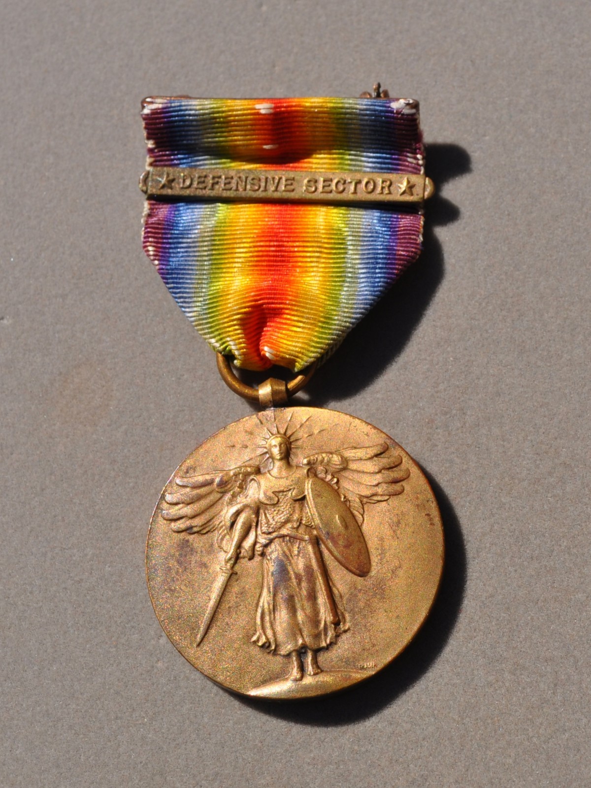 WWI VICTORY MEDAL WITH DEFENSIVE SECTOR BAR