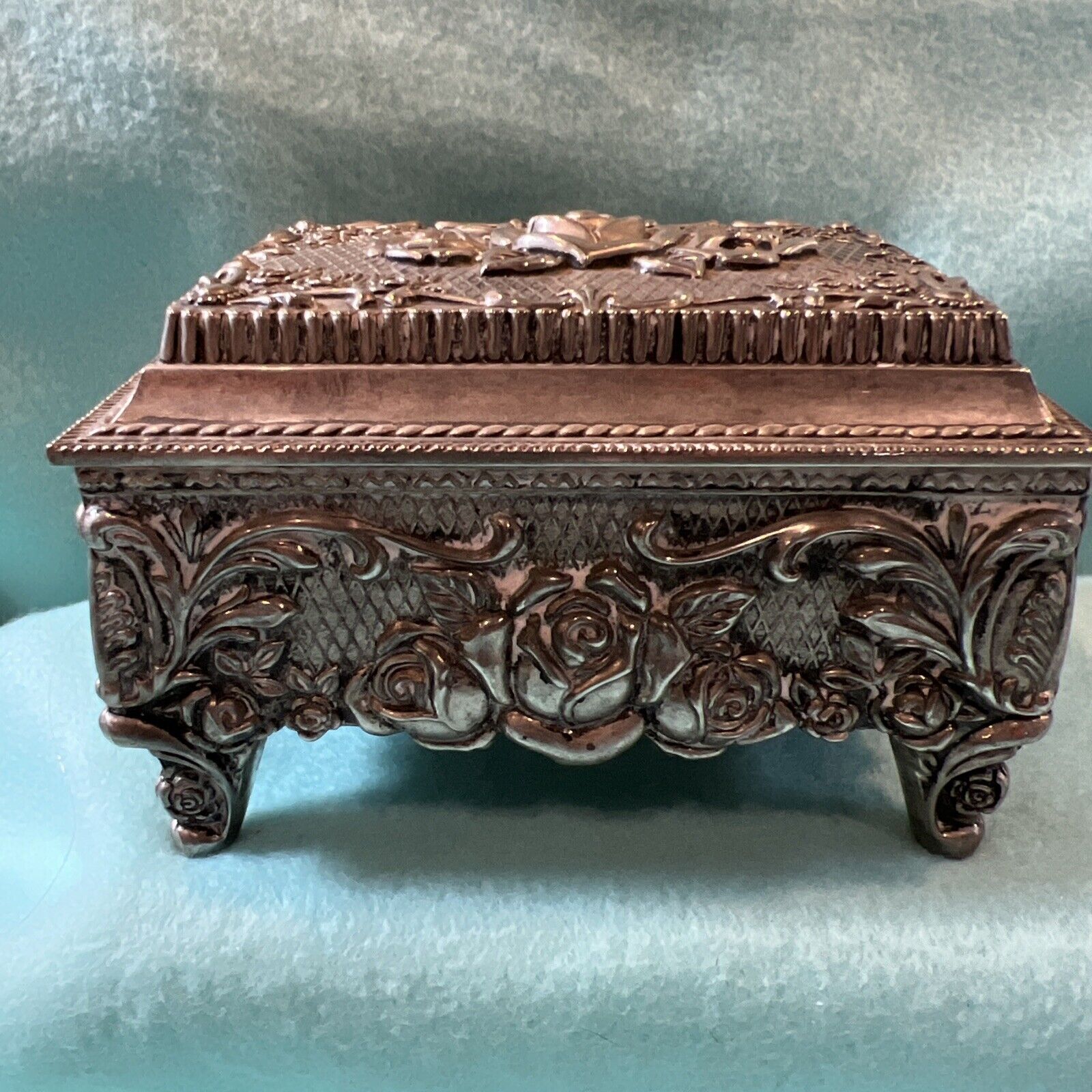 Vtg Victorian Jewelry Box Designed W/ Roses. Footed Black Velvet Lined.