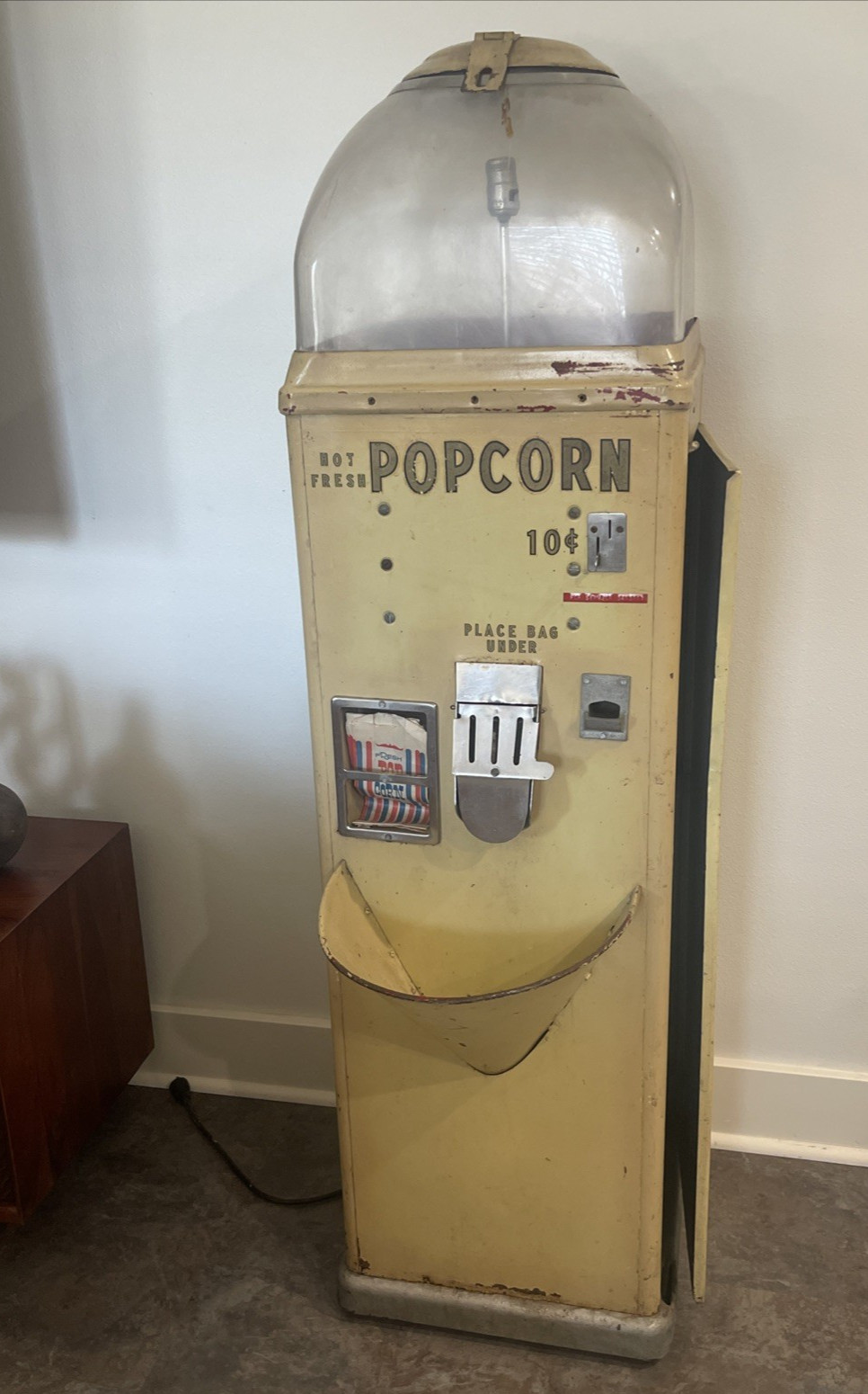 Vintage Popcorn Warmer Dispenser Vending Machine, 60” Tall 16\