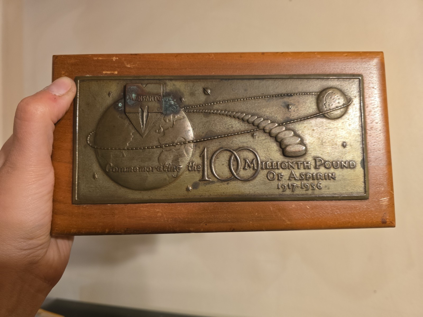 Vintage 1917-1956 Monsanto Commemorative Wooden Box 100,000,000 Lb of Aspirin 