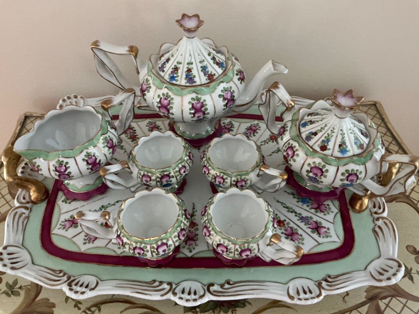 Antique Meissen Pink, Green/White, Gilt — 10-Piece Tea Set With Tray - Complete