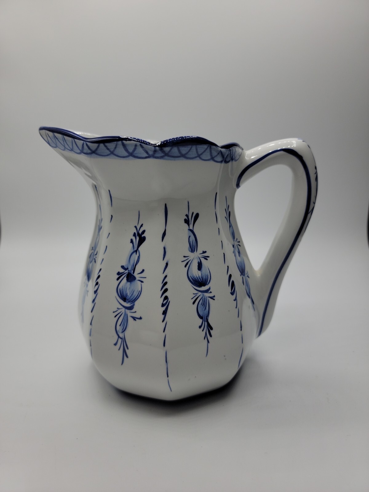 Vintage Blue White Vestal Hand Painted Pottery Pitcher Made In Portugal 7.5