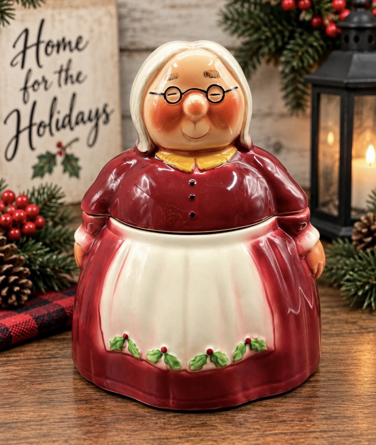 Vintage Tony Wood Mrs Mistletoe Marshall Field’s Staffordshire England Christmas