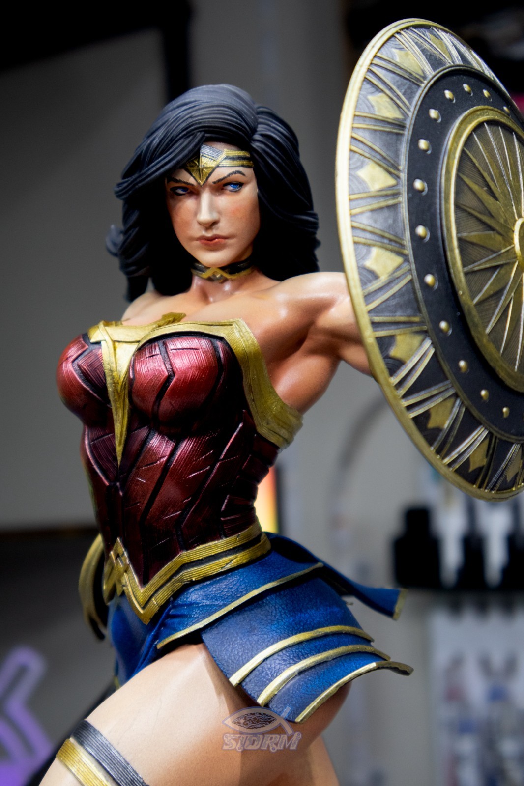 Wonder Woman 1/6 Scale Resin Kit - Unpainted DIY Figure Custom Scales Available