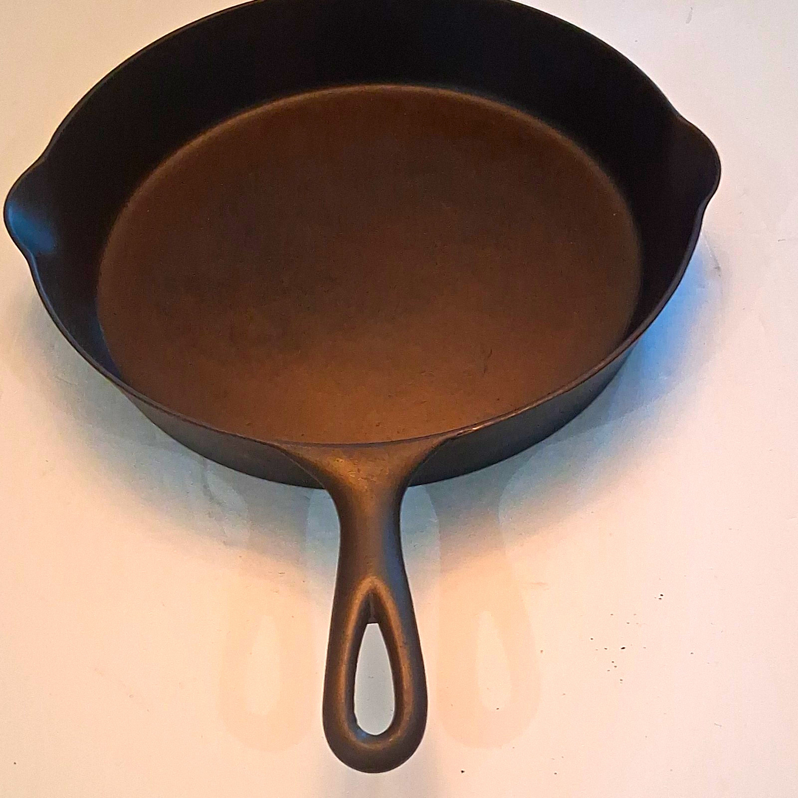 National No. 9 Cast Iron Skillet Frying Pan Marked \