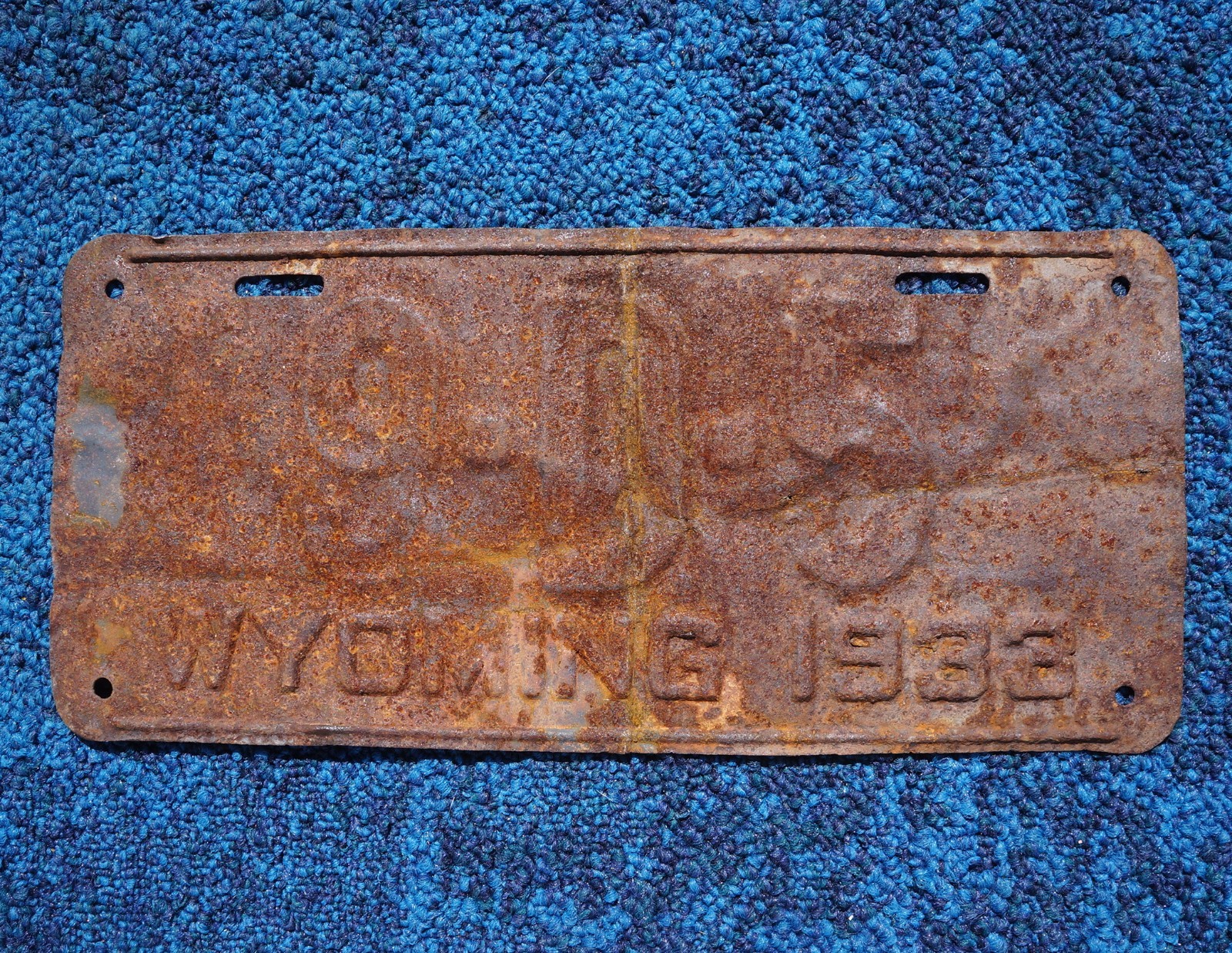 1933 Wyoming DEALER License Plate # 9 D 5