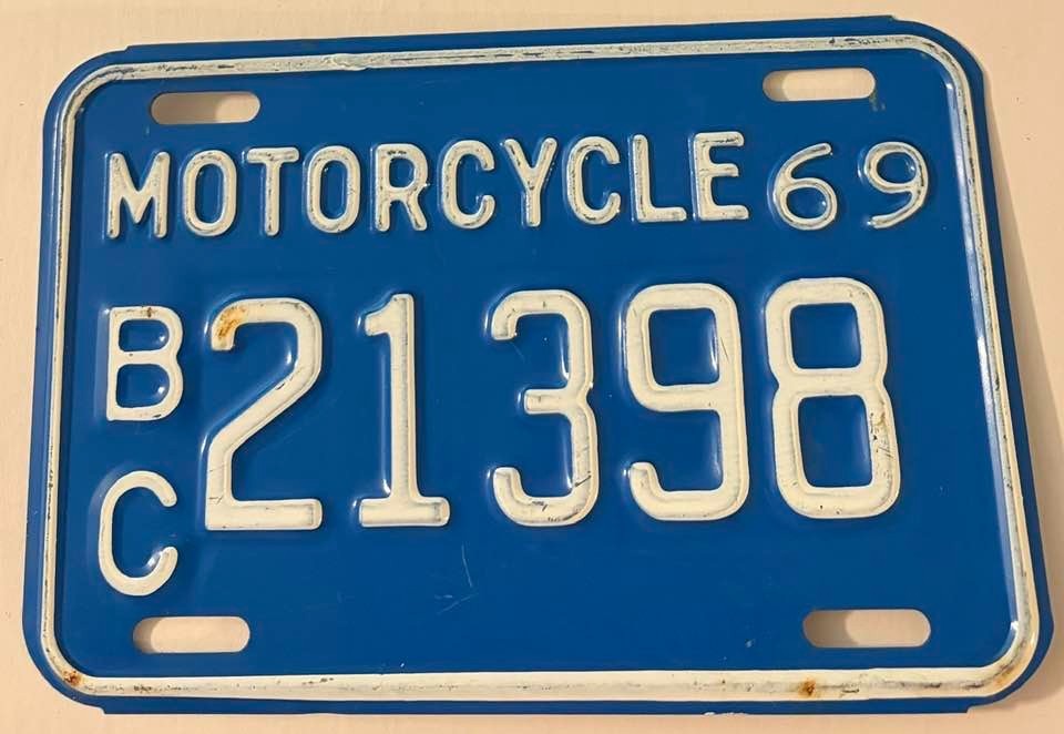 1969 British Columbia Canada Motorcycle License Plate 21398 8\