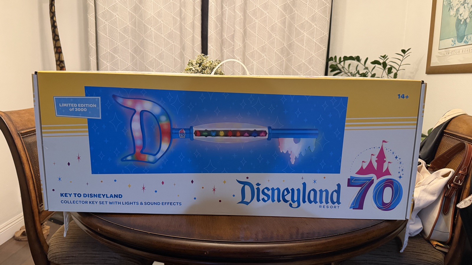 SUPER RARE Disneyland Resort 70th Anniversary Key Set Limited Ed 3000 HUGE KEY SUPER RARE Disneyland Resort 70th Anniversary Key Set Limited Ed 3000 HUGE KEY
