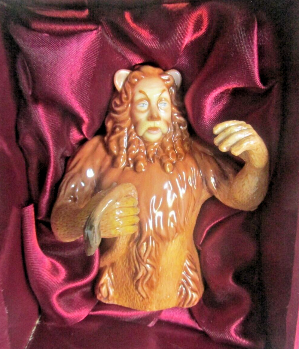 Vintage 2000 Dept 56 Candle Crown Collection Wizard of Oz Cowardly Lion