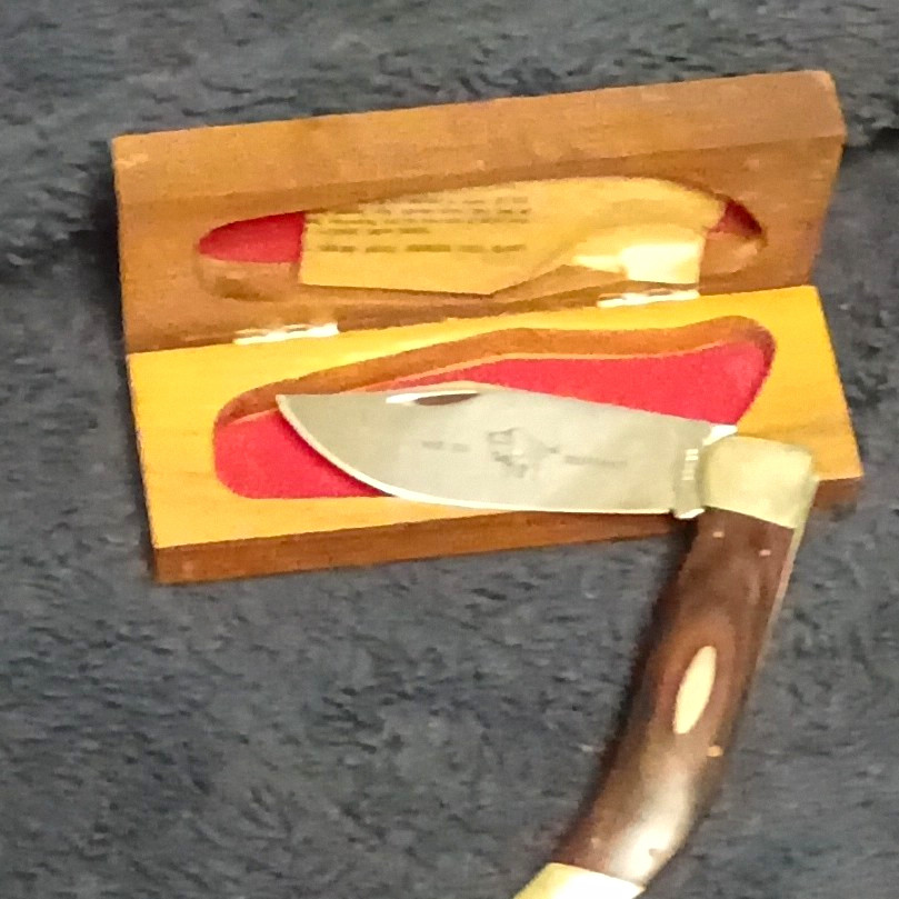 Case Vintage Folding Pocketknife Wood Handle Stainless Drop Point Blade Box