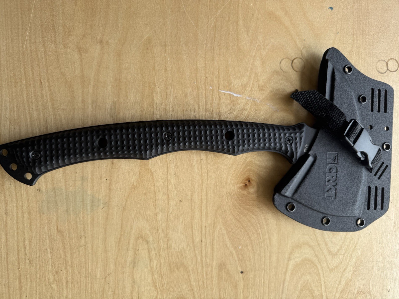 CRKT kangee tomahawk, Mint Condition, Factory Scabbard, Rare Discontinued