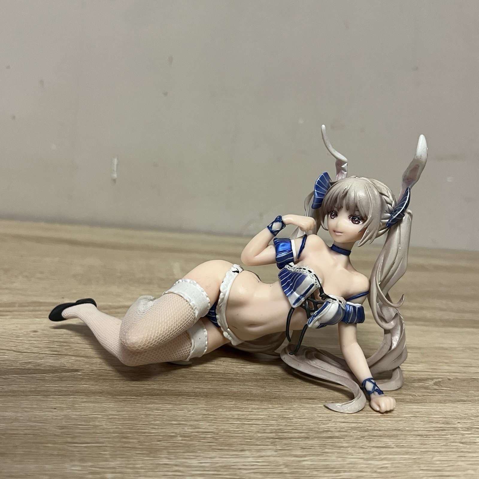 Native BINDing, Chris DSmile Original Bunny Figure  1/8 Scale No Box