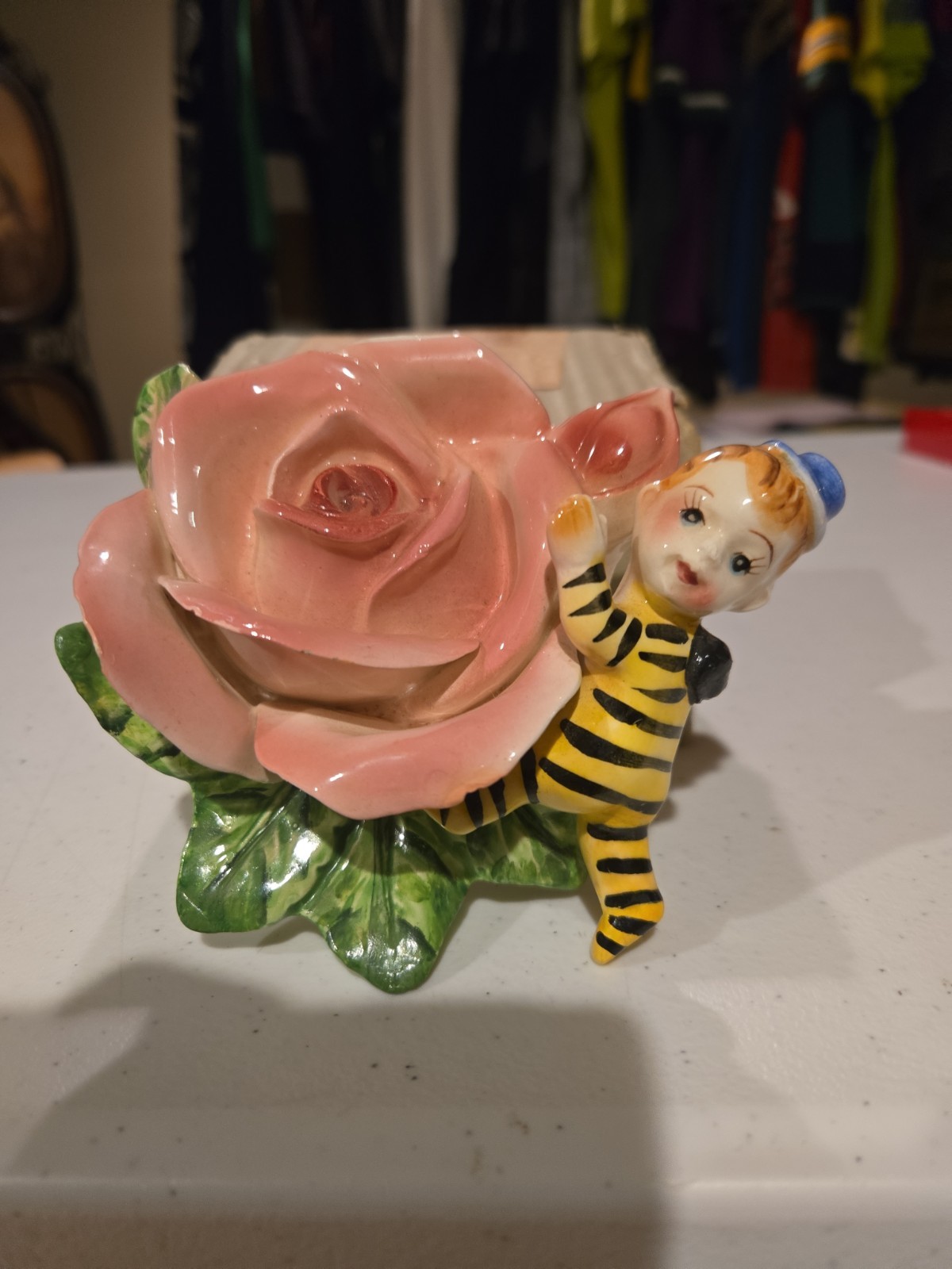 Lefton Flower & Bee Boy Wall Pocket