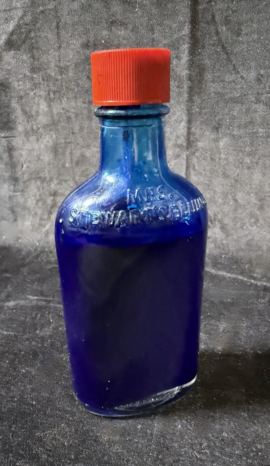 Vintage Antique Mrs. Stewart's Bluing Laundry Cobalt Blue Glass Bottle (B2)