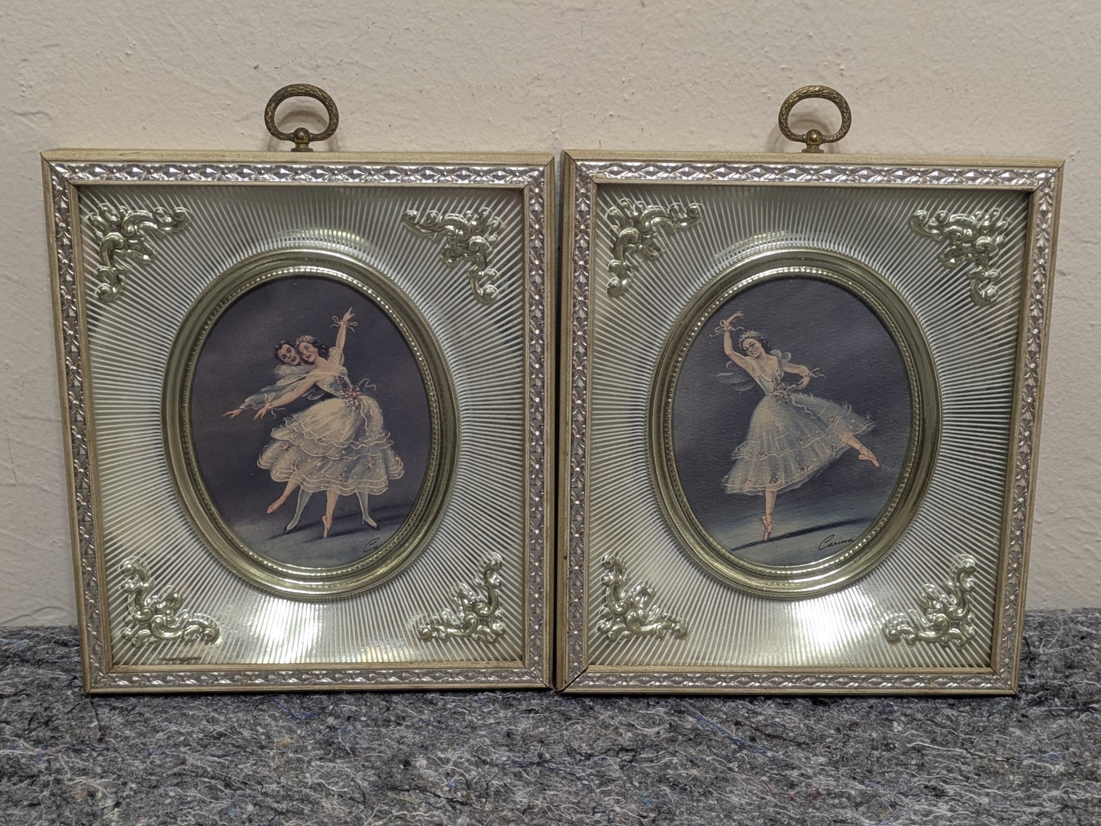 Carina Pair of Victorian Ornate Gold Ballet Art Frame Set Antique Finish 1950’s 