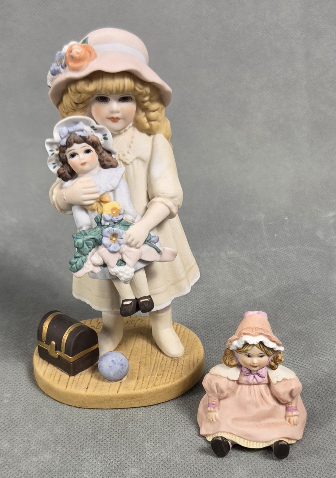 Vintage JAN HAGARA Porcelain CATHY & AMANDA DOLL Bisque FIGURINES Lot of 2