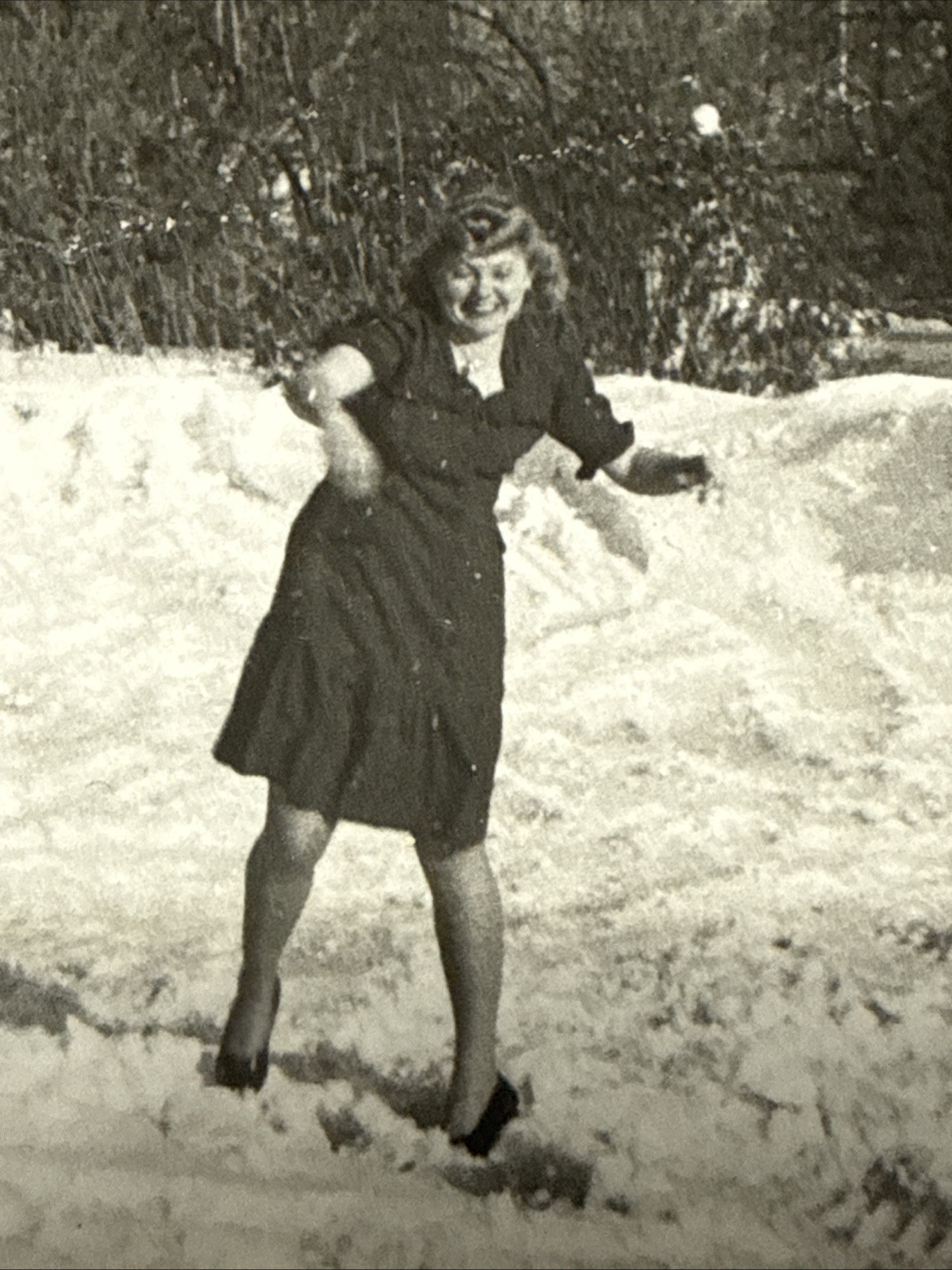 1940s WOMEN Snow Throwing Snowball Winter City Vintage Snapshot Photo Sled