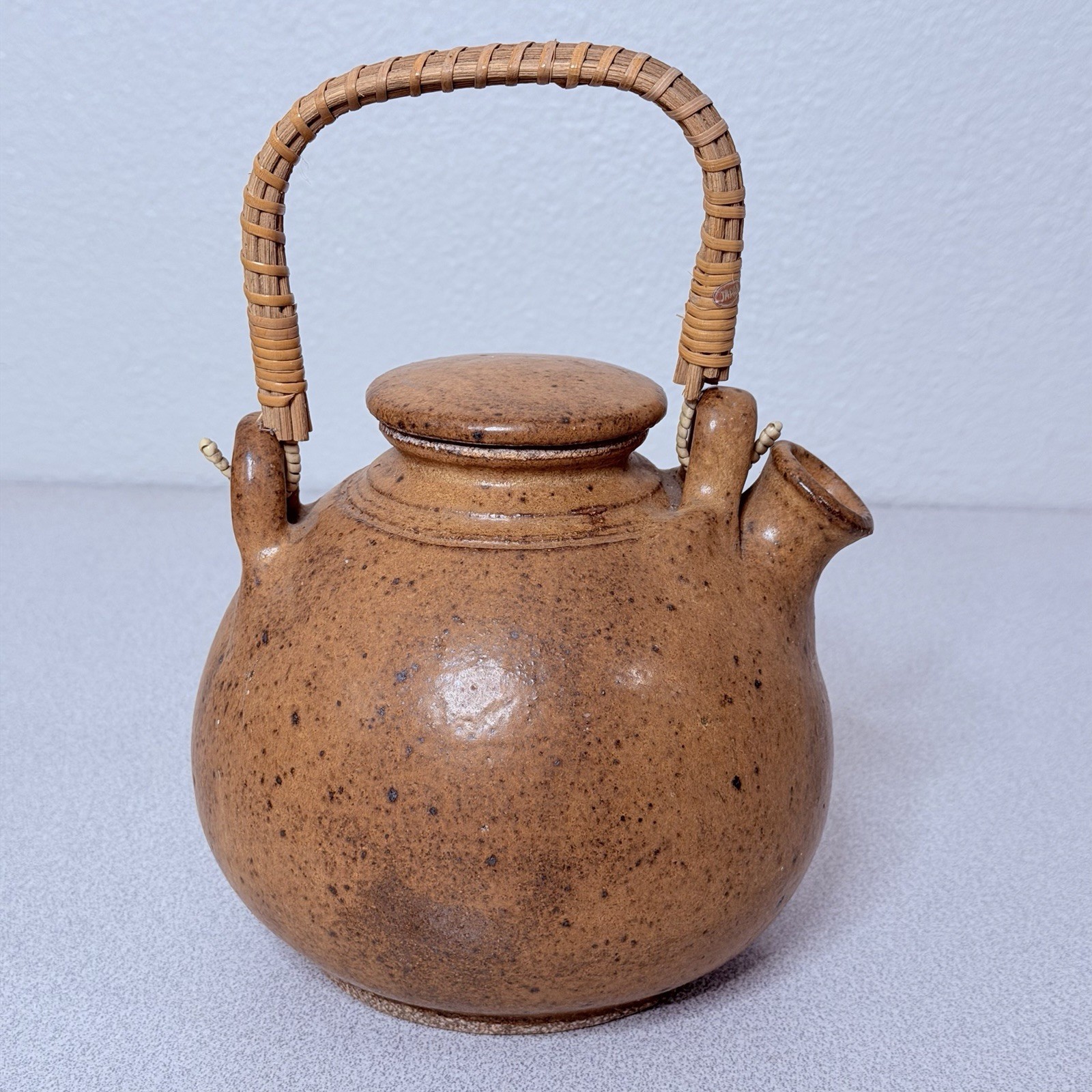 VTG Japan Brown Speckled Stoneware Teapot Rattan Handle Strainer MCM 9.5”