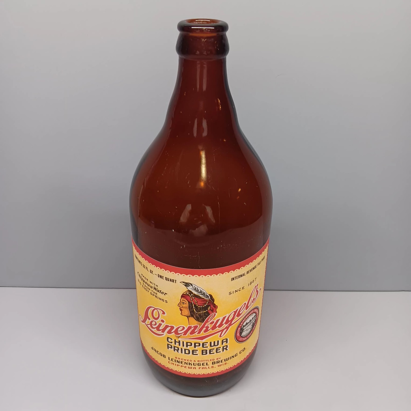 Leinenkugel\'s Chippewa Pride Beer Bottle 32 fl Oz One Quart IRTP Falls Wisconsin