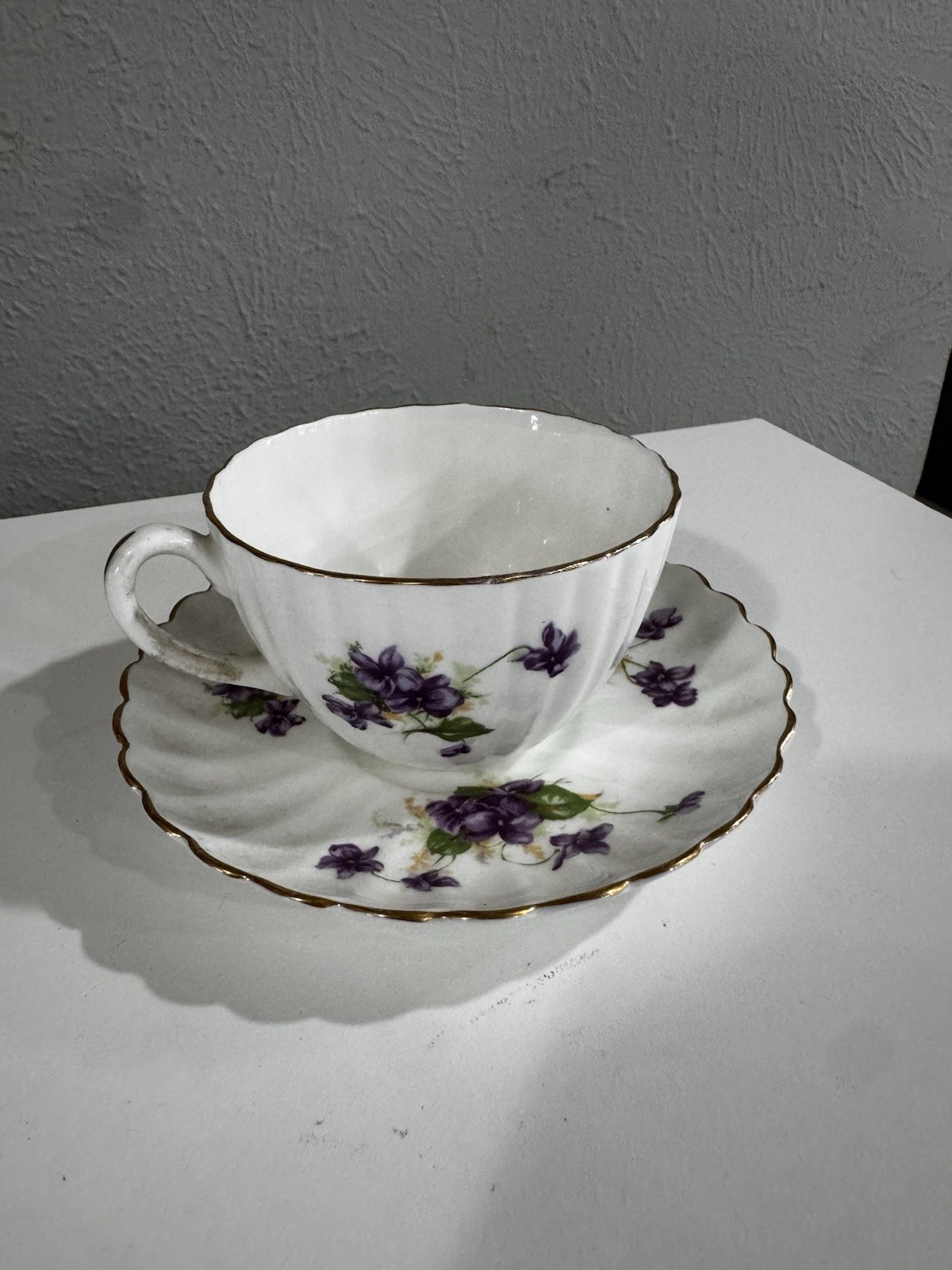 Vintage Radfords English Bone China Fluted Violets Teacup & Saucer Set - 8516