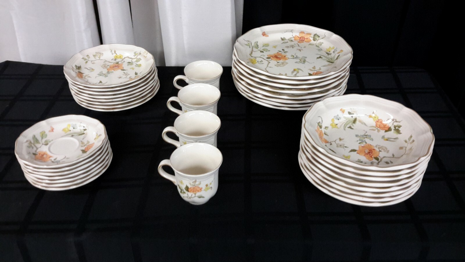 Mikasa Heritage collection 31pc set ( TLLDB14)